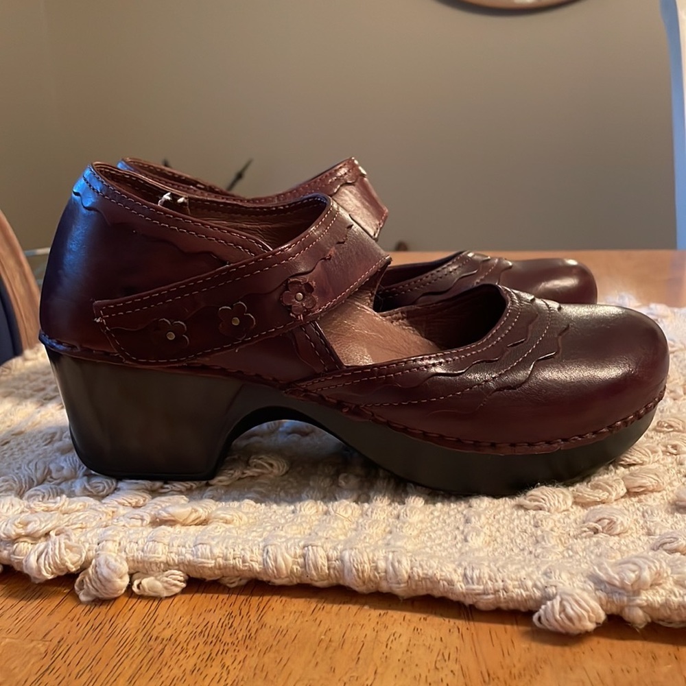 Dansko Shoes